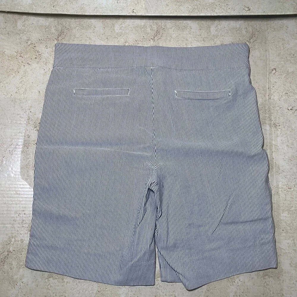 Hilary Radley Womens Striped Shorts L - Casual Comfort Stylish Easy‎ Pull On